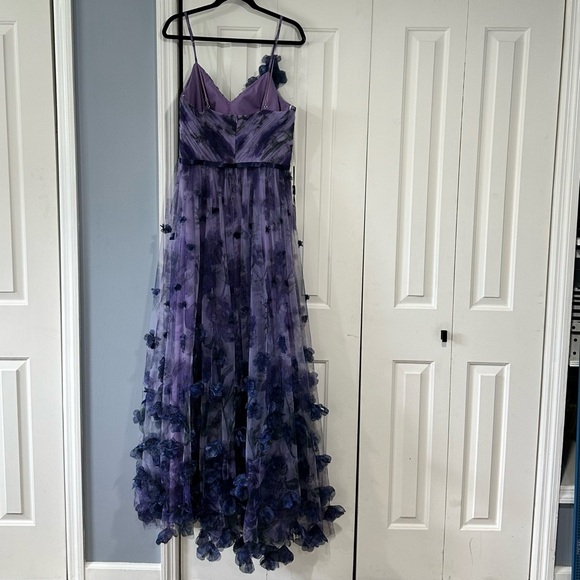 NWT Marchesa Notte Evening Gown Floral Applique Maxi 14 - Picture 4 of 13